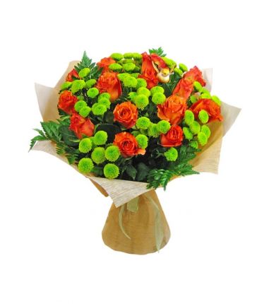 Букет из оранжевых роз и хризантемы купить с доставкой в по Воронежу