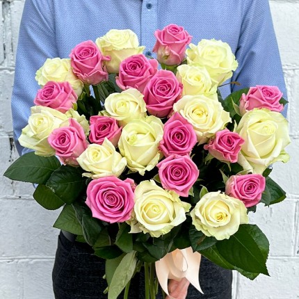Букет из белых и розовых роз - купить с доставкой в по Воронежу